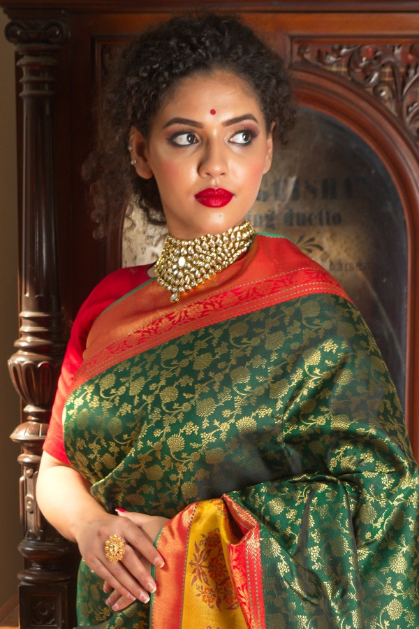 Bottle Green Zari Woven Kanchipuram Silk Saree-SR25493